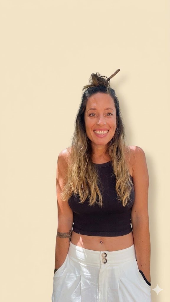 Raquel sonriendo
